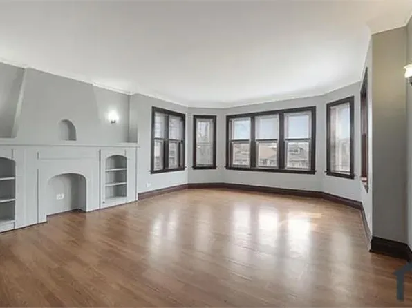 8218 S Hermitage Ave #1, Chicago, IL 60620
