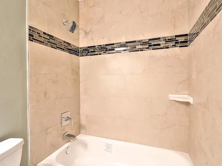 5518 Judith St #3 — Photo 12