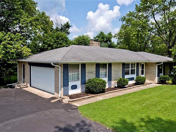 4th image of 6030 Pine Hill Dr