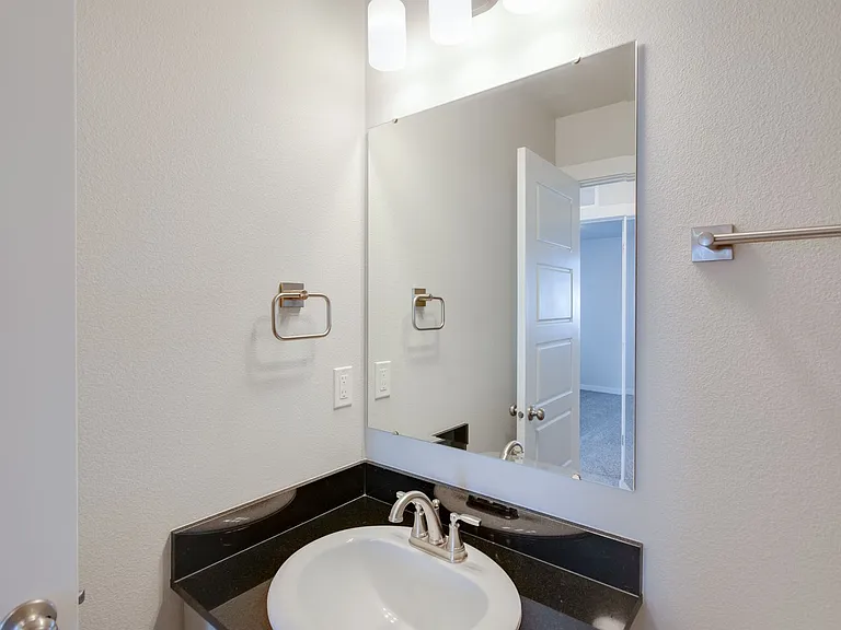 327 S Riggs Spring Ave — Photo 14
