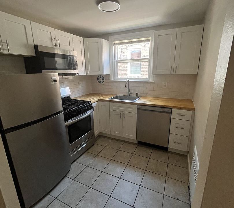 1st image of 3551-3553 New Queen St #2