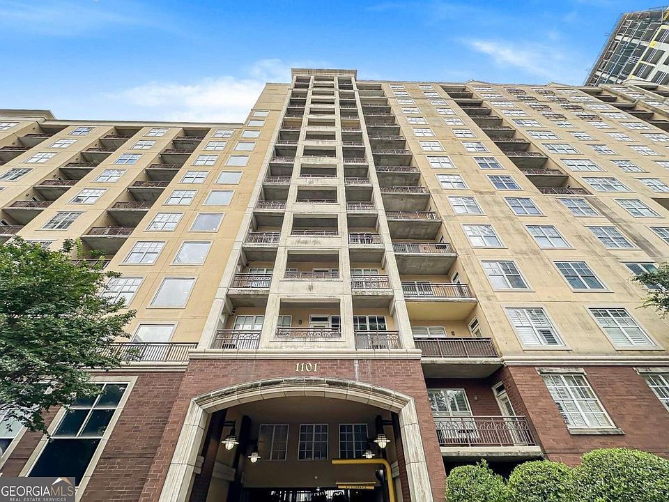1st image of 1101 Juniper St NE APT 1006