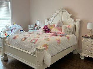 504 Hodgin Valley Rd, Pleasant Garden, NC 27313