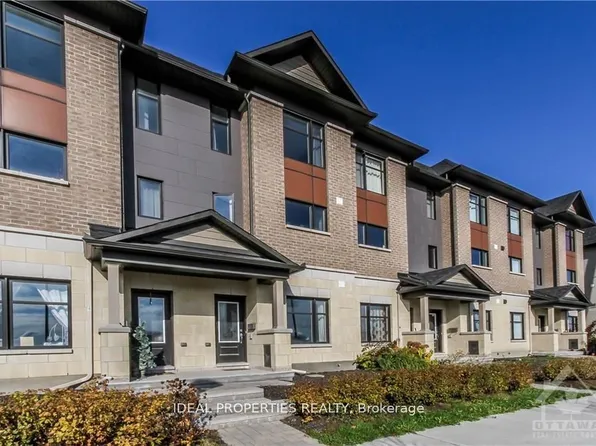 524 Silvertip Ln, Ottawa, ON K2T 0H7