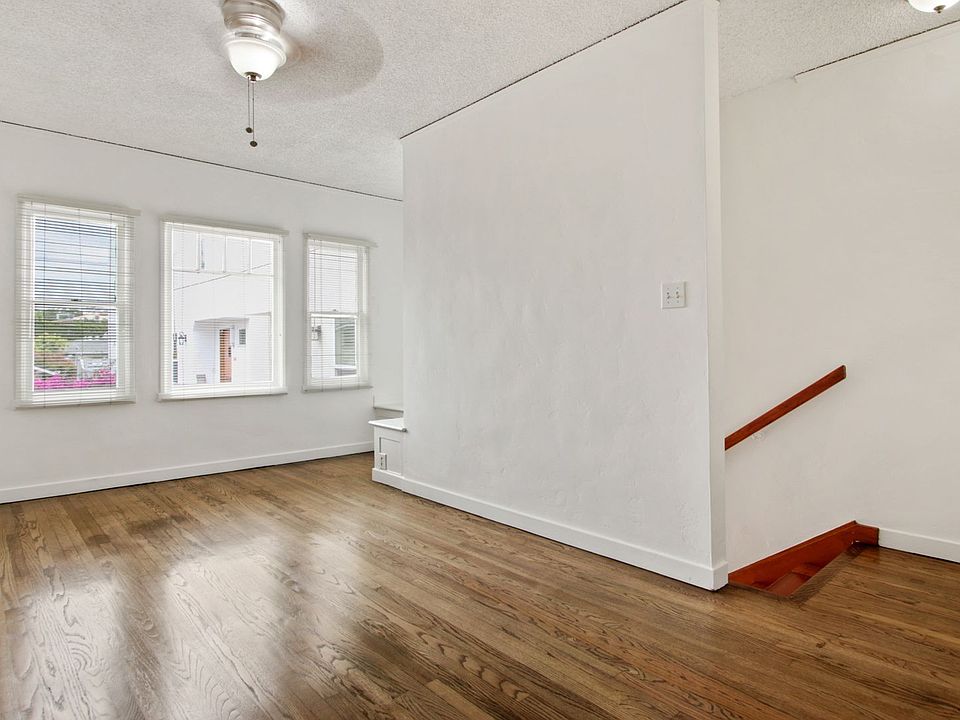 1st image of 1737 S Barrington Ave #17371/4