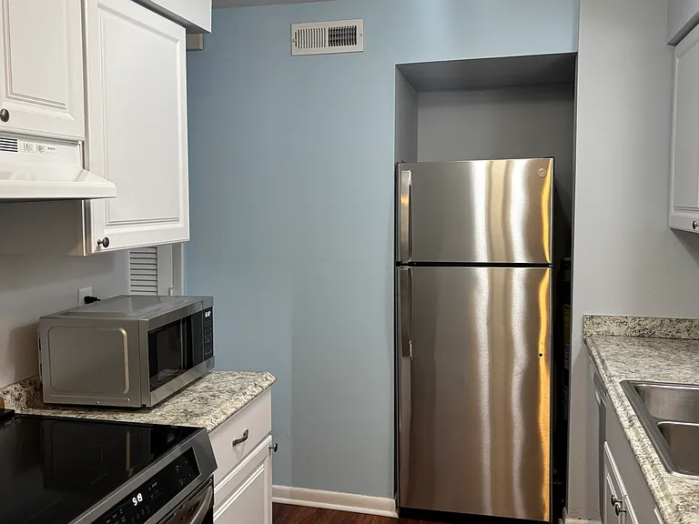 514 Pine Ridge Pl — Photo 16