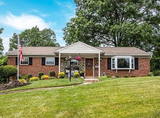 5653 Haubner Rd, Cincinnati, OH 45247