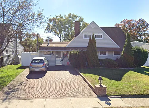 11 Admiral Ln #1 Photo 1