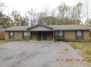 20 Linder Rd APT 2, Greenbrier, AR 72058