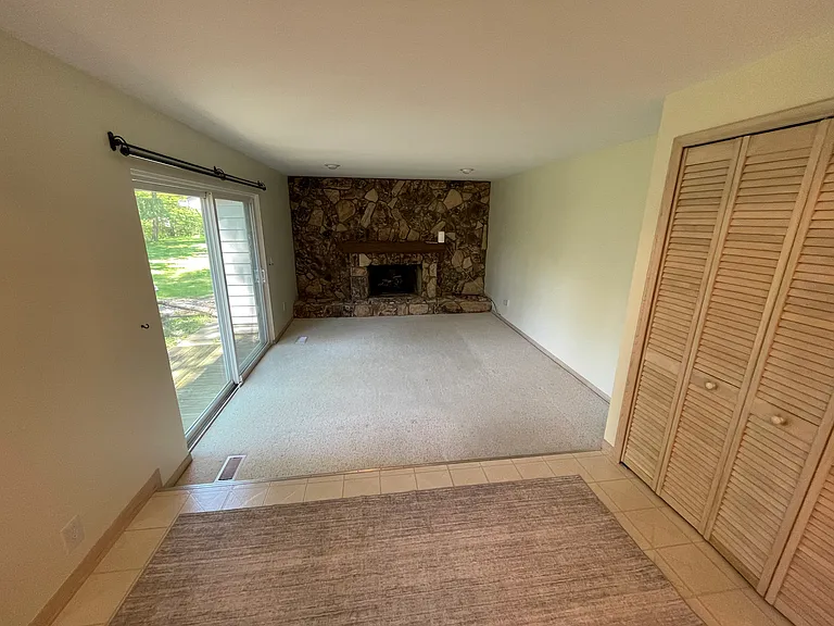 2366 Eaton Gate Rd — Photo 10