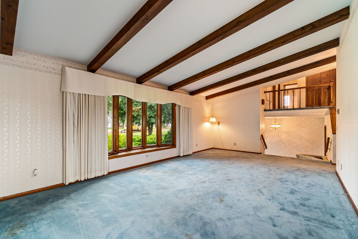 next background image