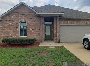 8944 Cherry Laurel Ave, Zachary, LA 70791