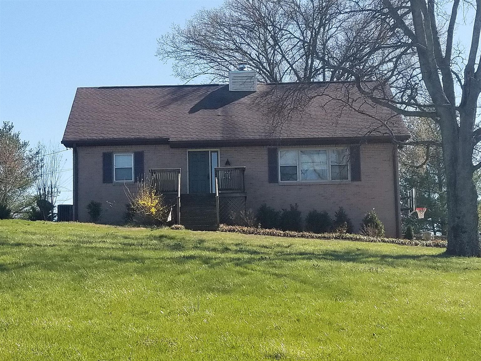 1933 Long Hollow Pike, Gallatin, TN 37066 Zillow