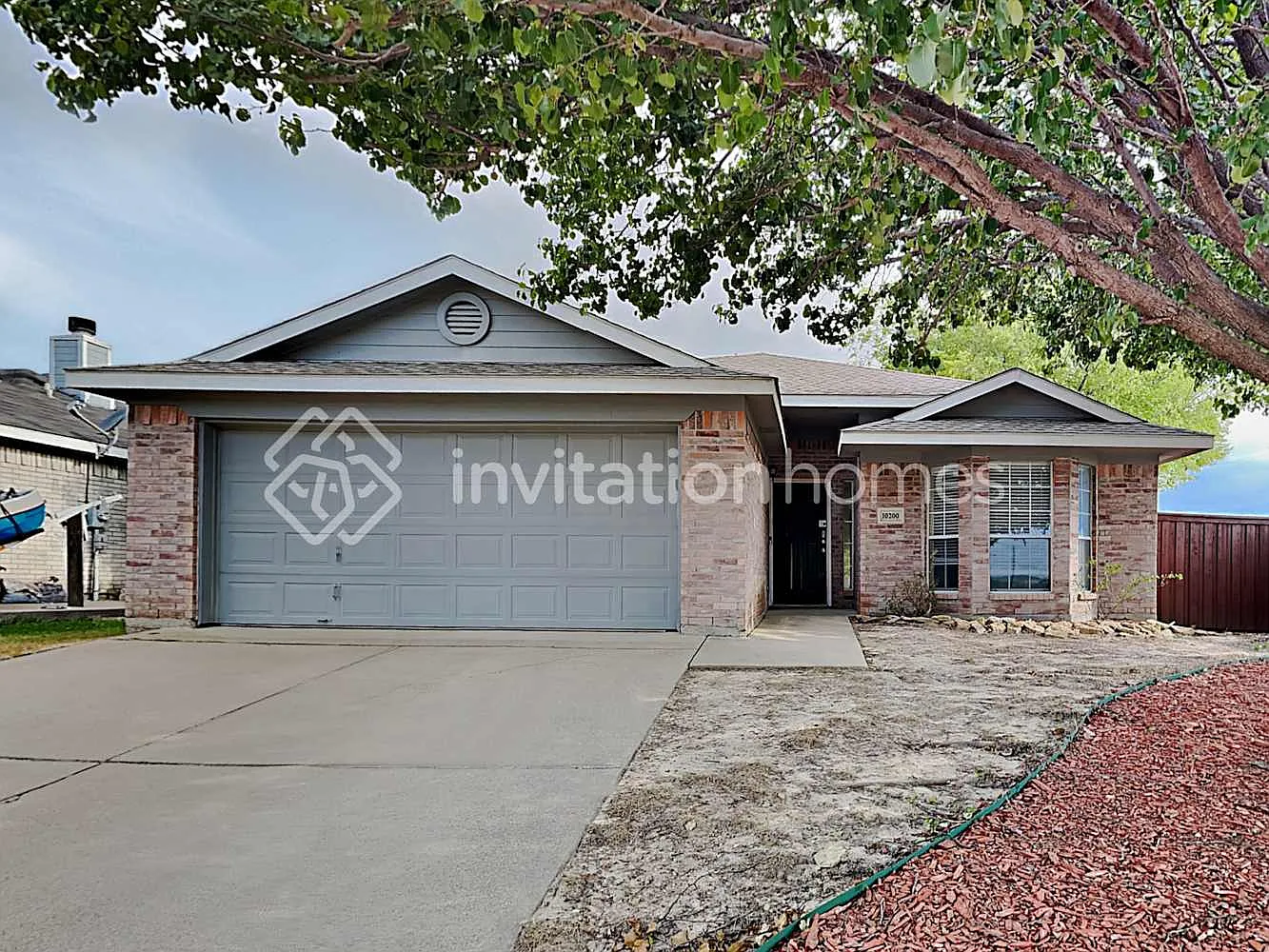 10200 Cypress Hills Dr Fort Worth, TX 76108 — Photo 1