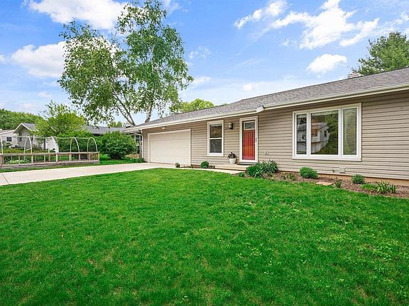2nd image of 2818 Brandon Road