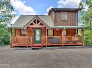 2868 Pine Haven Dr, Sevierville, TN 37862