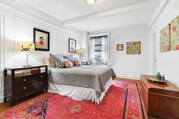 Rented by Cooper & Cooper Real Estate | media 34