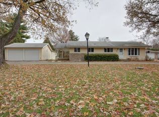 46 Lange Ave, Savoy, IL