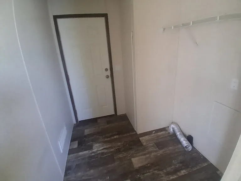 H3 Trailerville Ct — Photo 3