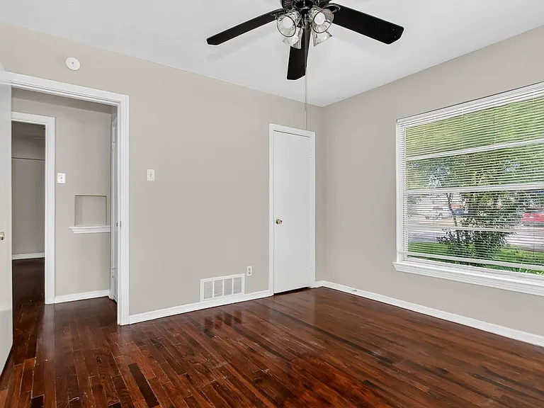 10943 Desdemona Dr — Photo 20