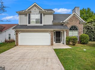 2401 Miller Oaks Cir, Decatur, GA 30035