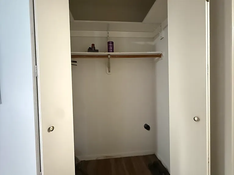 30-25 31st St #1B — Photo 4