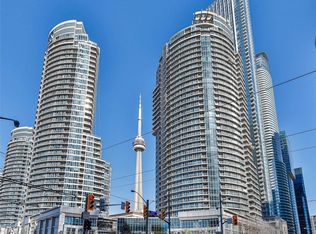 208 Queens Quay W #3305, Toronto, ON M5J 2Y5