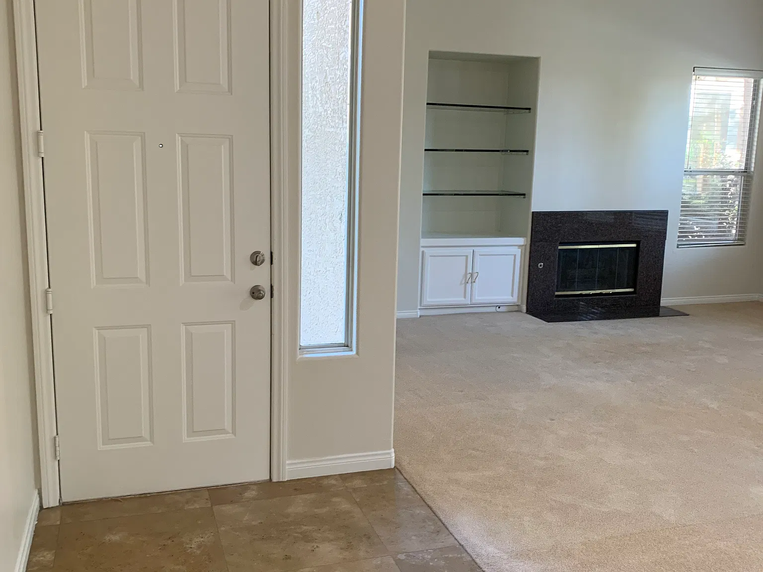 2 bed, 2.5 bath, 2047 sqft, $2,375 — Photo 4