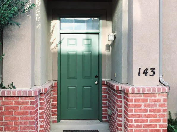 143 Birmingham Ln, North Salt Lake, UT 84054