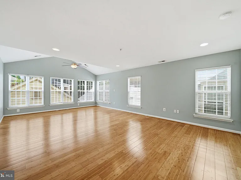 13131 Clarksburg Square Rd — Photo 24