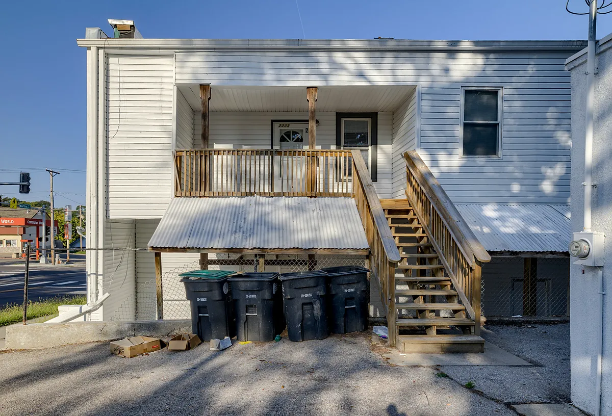 Building Photo - 2233 S 20th St #2