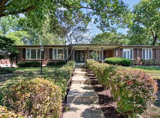 1001 Mallow Dr, Ballwin, MO