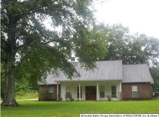 18737 McLin Rd, Livingston, LA 70754