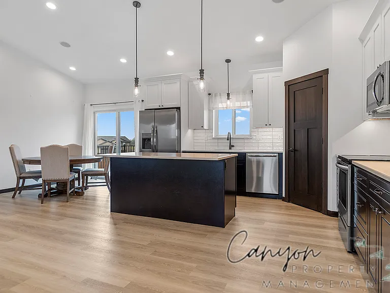5847 Weatherby Loop — Photo 9