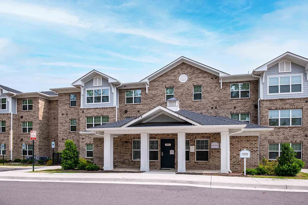 Building Photo - Bickerstaff Crossing