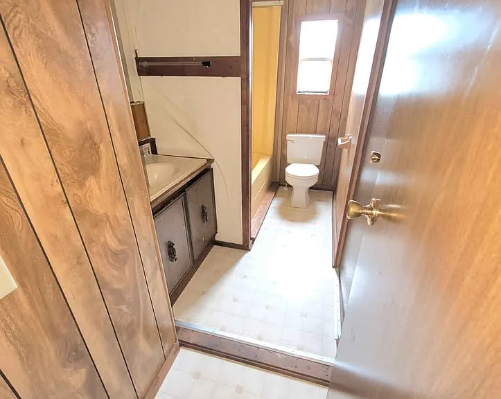 2060 Winston Rd #11 — Photo 9