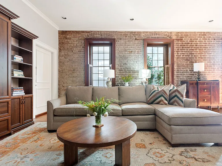 184 E Bay St #201 — Photo 5