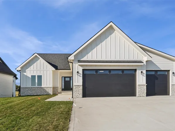 17331 Brookview Dr, Urbandale, IA 50323