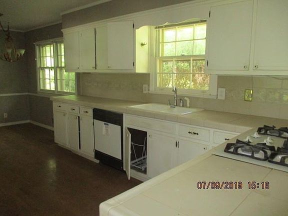 5th image of 404 Cana Of Galilee Ct