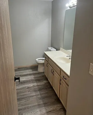1503 Shagbark Ln #B — Photo 9