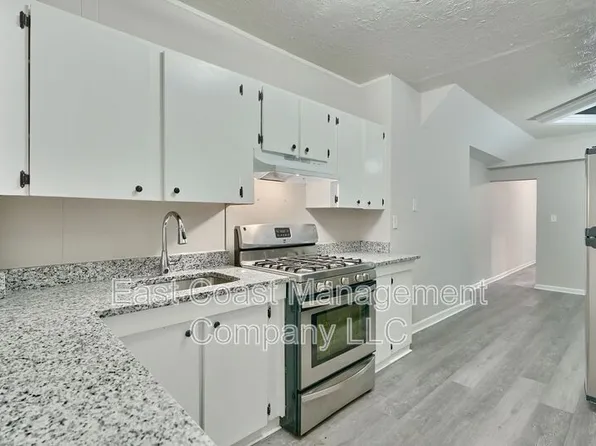 3521 Gough St, Baltimore, MD 21224