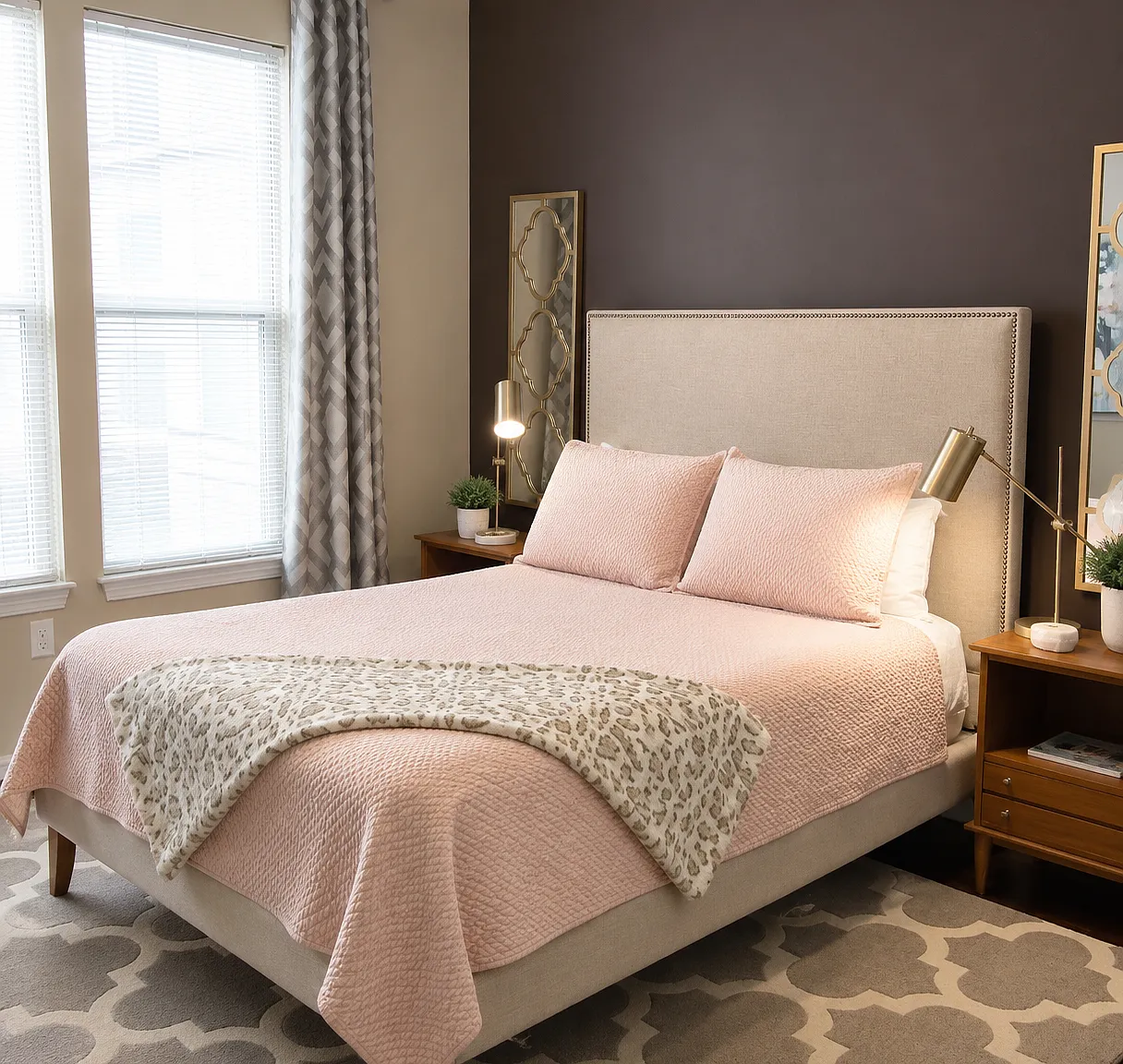 1 bed, 736 sqft, $2,850 — Photo 3