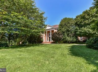 9706 Mill Race Estates Dr, Vienna, VA 22182