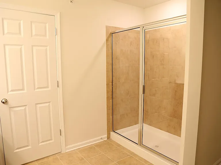 20 Maxwell Ln — Photo 17