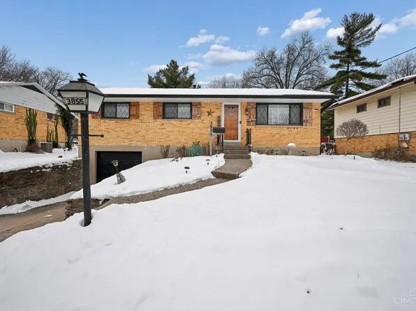 3855 Ridgecombe Dr, Cincinnati, OH 45248