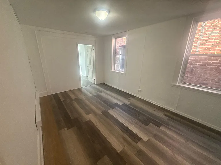 106 S Essex Ave #3 — Photo 7