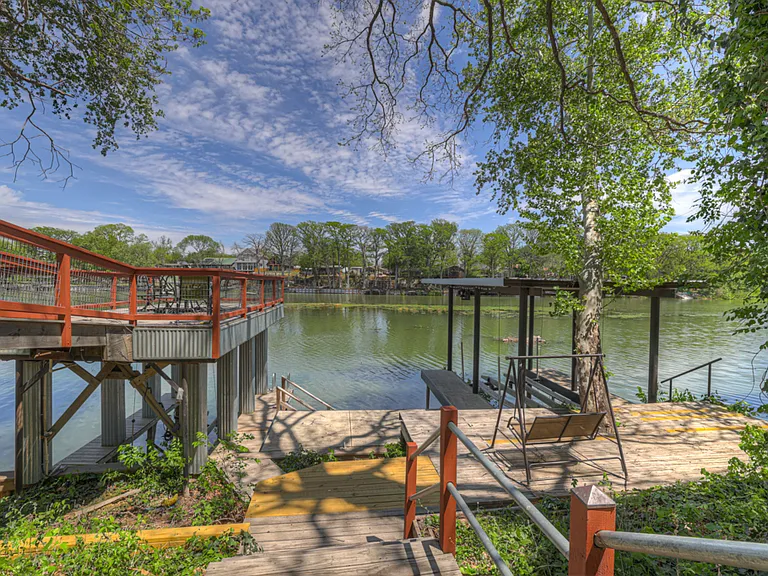 1015 Reiley Rd — Photo 44