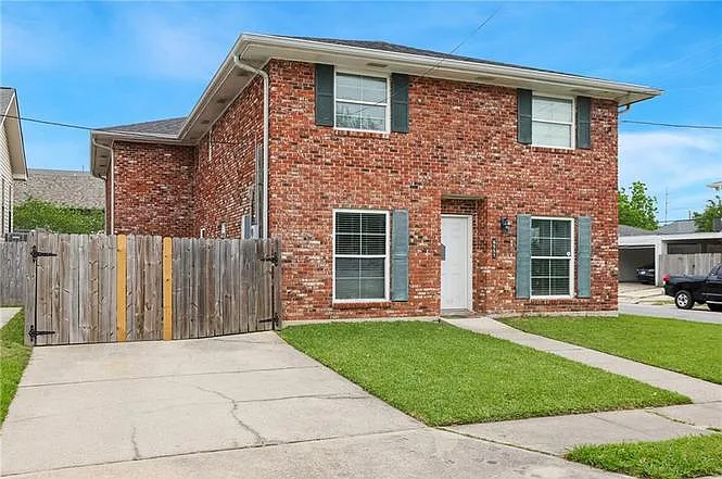 6551 Center St — Photo 14