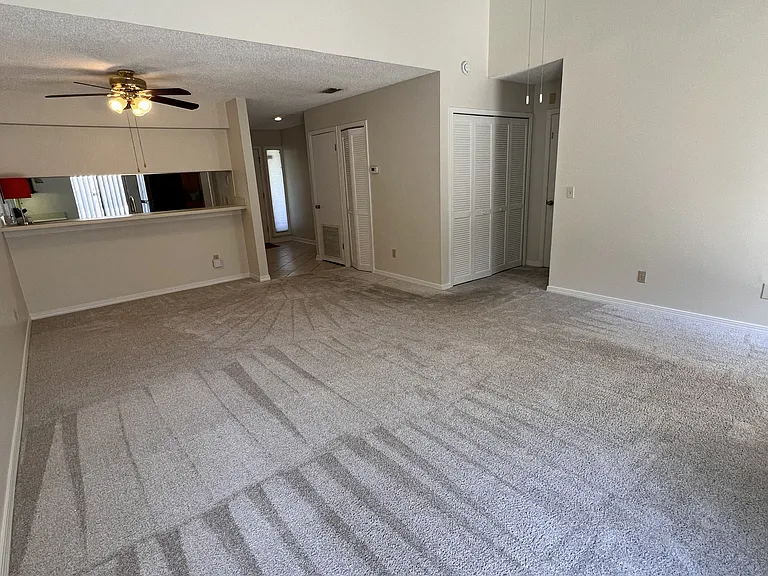 4112 Hanging Moss Ct — Photo 32