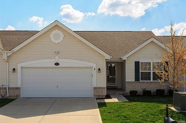 1st image of 12170 McKelvey Place Dr